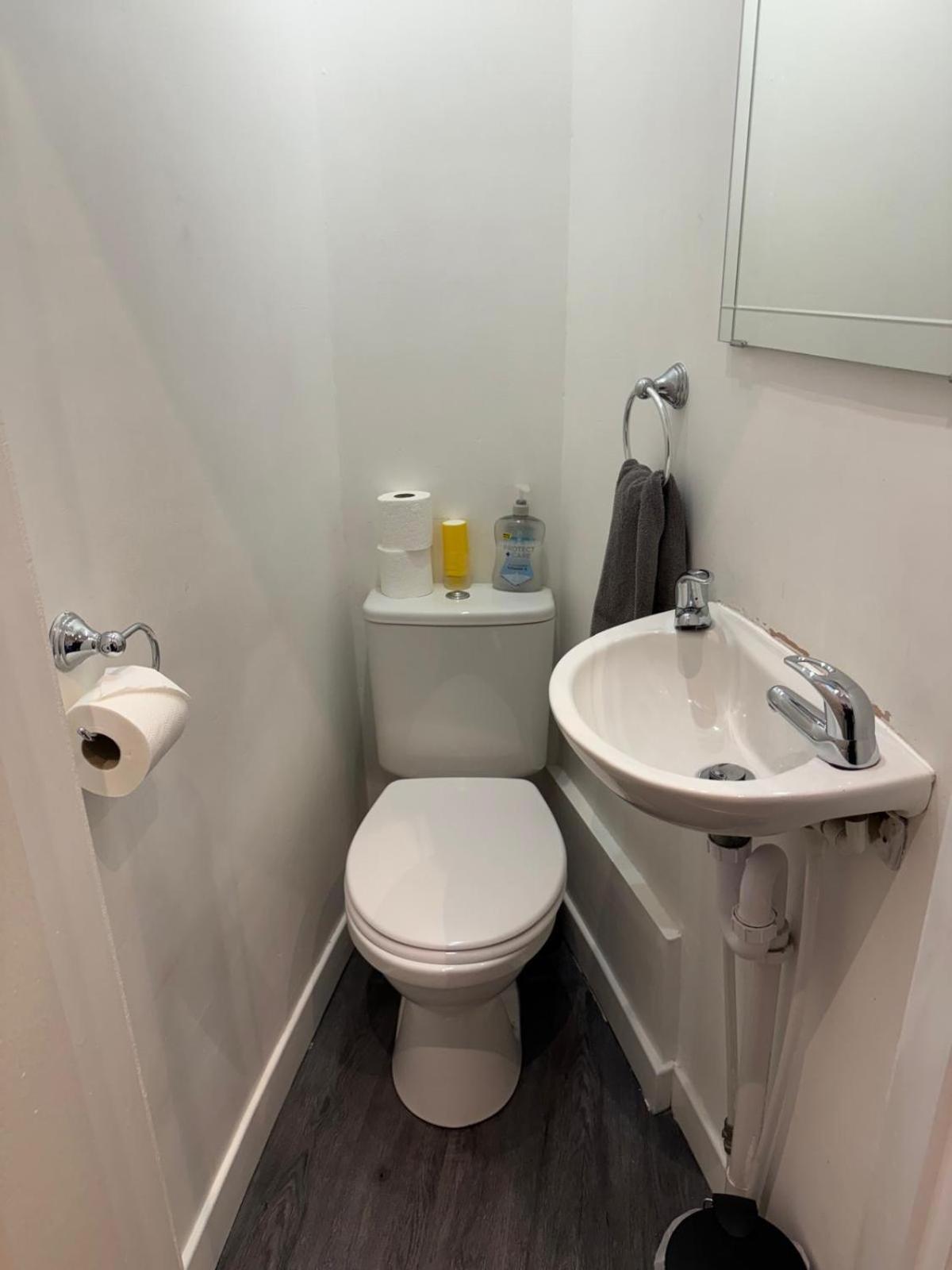 Apartment Lothian Rd *